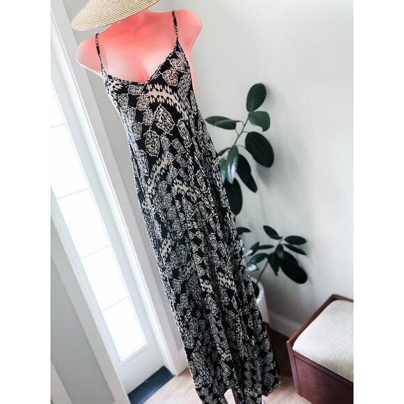 The Market Stroll Daydreamer wanderer flowing pocketed maxi dress - Picture 4 of 6